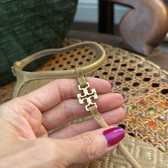 Tory Burch Marion Tan Quilted T-Strap Sandals - Picture 2 of 5